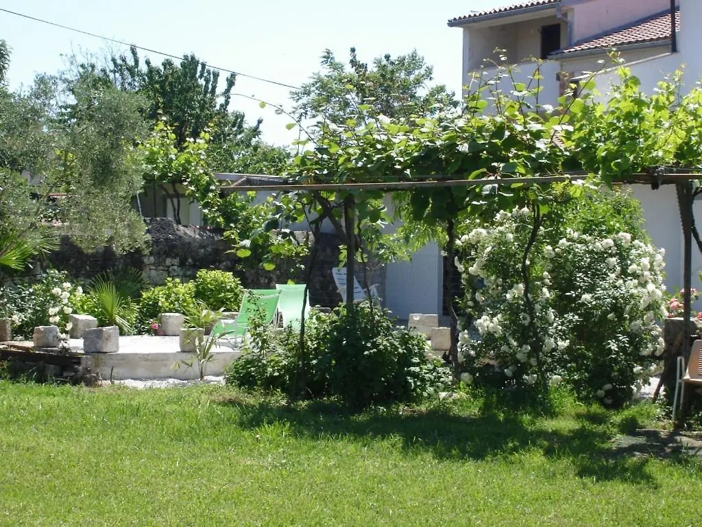 Studio Apartment In Funtana With Air Conditioning, Wifi, Washing Machine 4982-4 Croatia