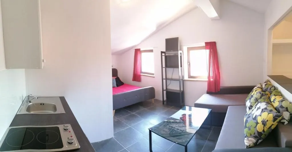 Studio Apartment In Funtana With Air Conditioning, Wifi, Washing Machine 4982-4 0*,